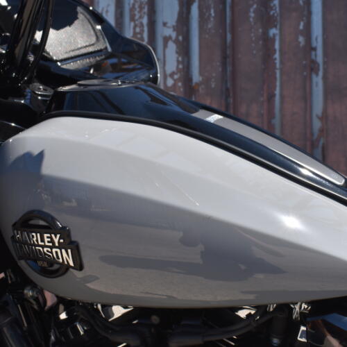 2026 Harley-Davidson® Road Glide Limited FLTRXL thumb 3