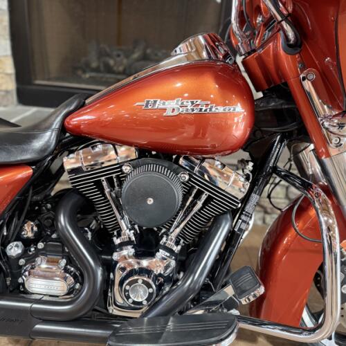 2011 FLHX - STREET GLIDE thumb 3