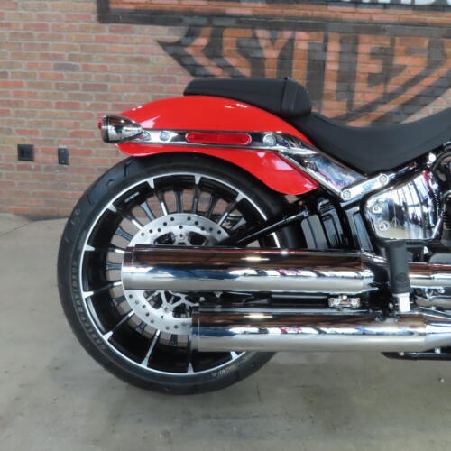 2026 Harley-Davidson® Breakout® FXBR thumb 1