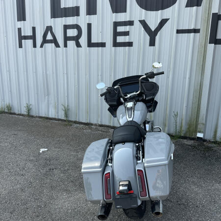 2025 Harley-Davidson<sup>®</sup> Road Glide® Billiard Gray thumb 1