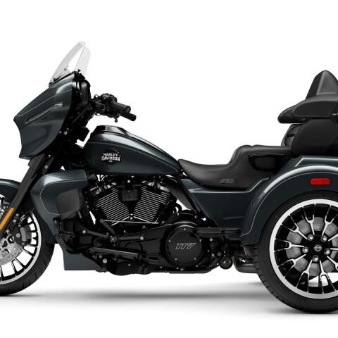 2026 Harley-Davidson Street Glide 3 Limited FLHLT thumb 3
