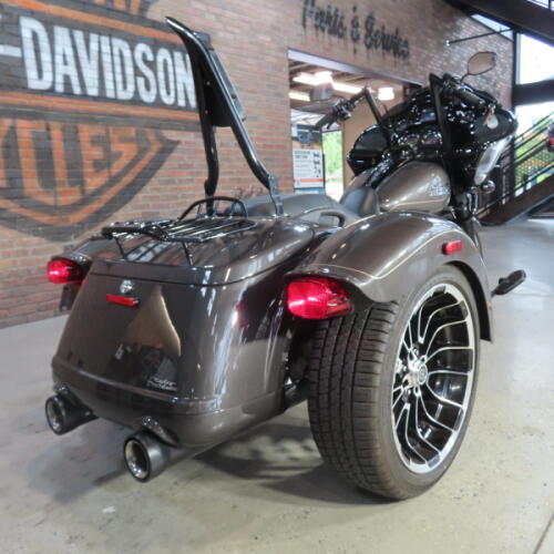 2023 Harley-Davidson® Road Glide® 3 FLTRT thumb 0