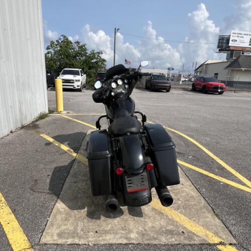 2013 Harley-Davidson® Street Glide® Vivid Black thumb 1
