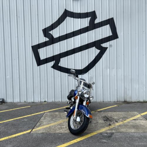 2015 Harley-Davidson® Heritage Softail® Classic Superior Blue thumb 3