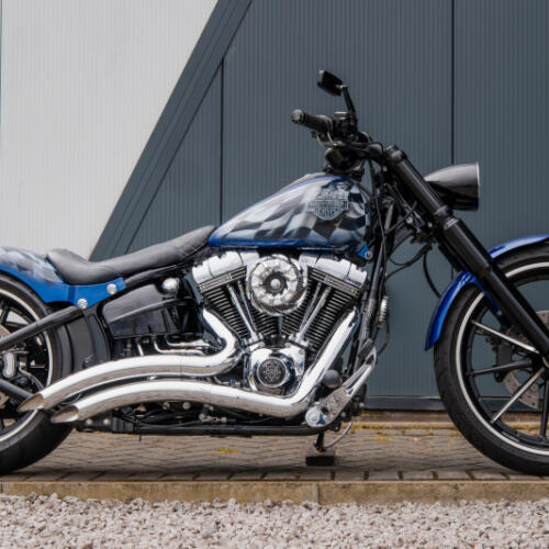 2015 (15) Harley-Davidson Breakout™  thumb 2