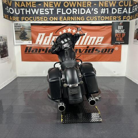 FLHX 2014 Street Glide® thumb 1