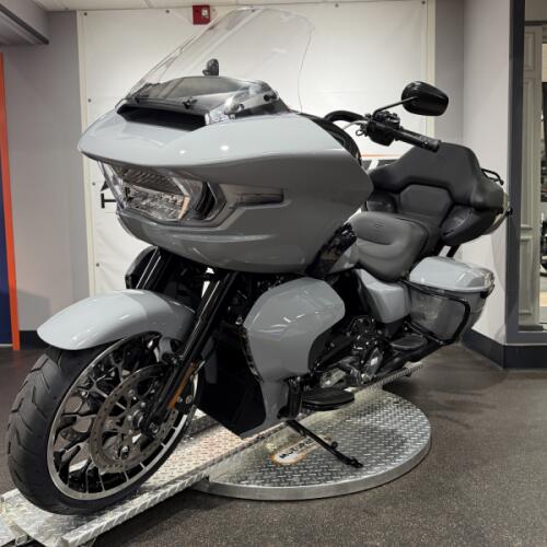 FLTRXL 2026 Road Glide Limited thumb 0