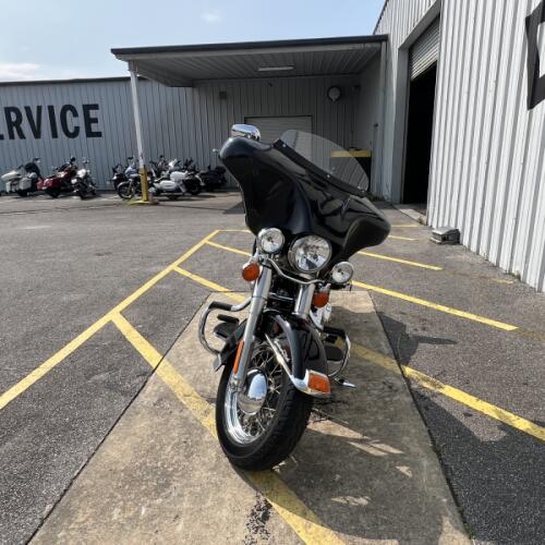2007 Harley-Davidson® Heritage Softail® Classic Vivid Black thumb 3