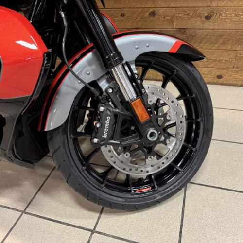 2026 Harley-Davidson® CVO Street Glide Limited Citrus Heat CVO Tri-Tone FLHXLSE thumb 1