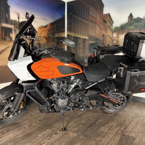 2021 Harley-Davidson® Pan America™ 1250 Special thumb 3