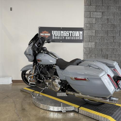2026 Harley-Davidson® Street Glide® FLHX thumb 0