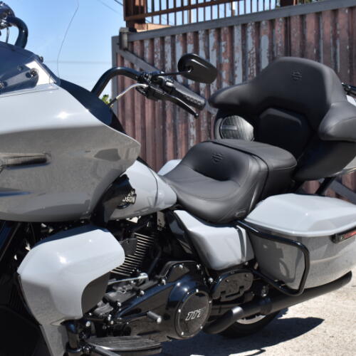 2026 Harley-Davidson® Road Glide Limited FLTRXL thumb 0
