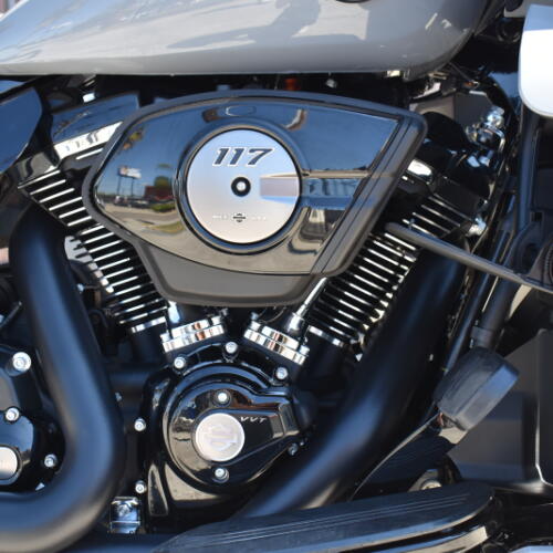 2026 Harley-Davidson® Road Glide Limited FLTRXL thumb 3
