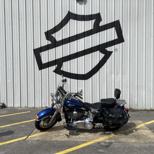 2015 Harley-Davidson® Heritage Softail® Classic Superior Blue thumb 2
