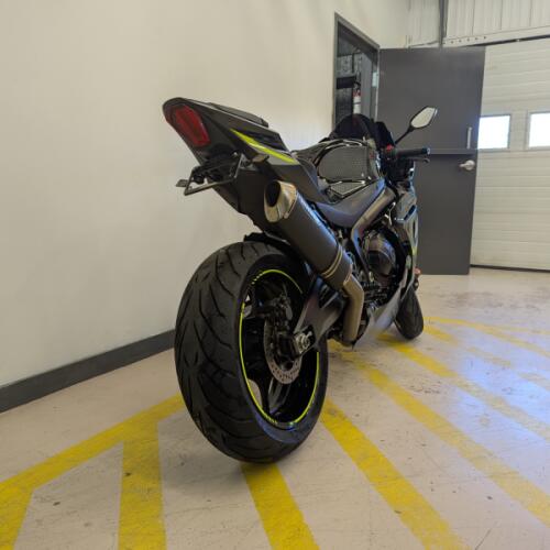 2023 Suzuki GSX-R1000R - Black thumb 1