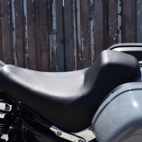 2026 Harley-Davidson® Low Rider® ST FXLRST thumb 2