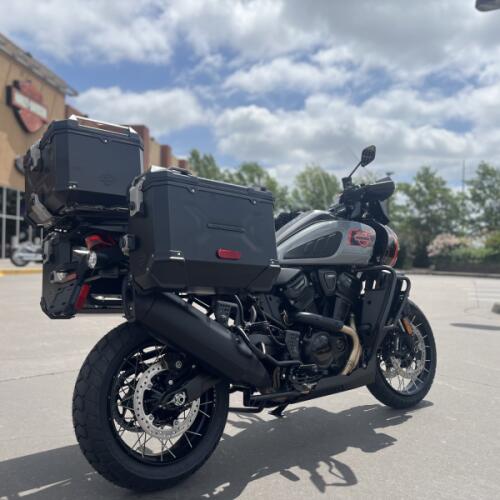 2026 Harley-Davidson® RA1250L Pan America 1250 Limited DRK BILIARD GRY thumb 2