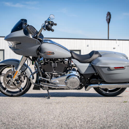 FLTRX 2026 Road Glide® thumb 0