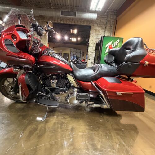 FLTRU 2018 Road Glide® Ultra thumb 3