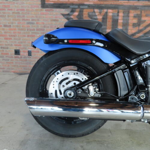 2026 Harley-Davidson® Street Bob® FXBB thumb 1
