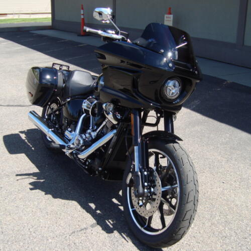 2026 Harley-Davidson® Low Rider® ST Vivid Black Chrome Trim thumb 1