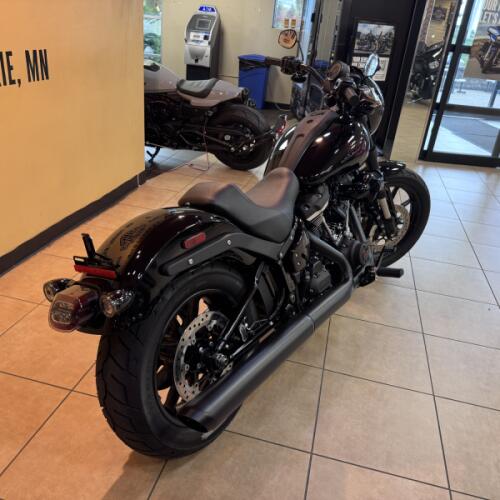 2026 Harley-Davidson® Low Rider® S Vivid Black Black Trim thumb 0