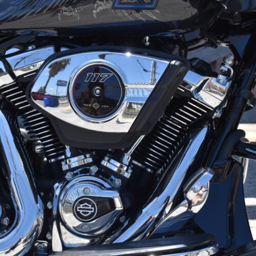 2026 Harley-Davidson® Road Glide® FLTRX thumb 3
