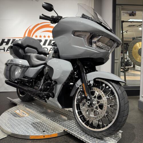 FLTRXL 2026 Road Glide Limited thumb 3