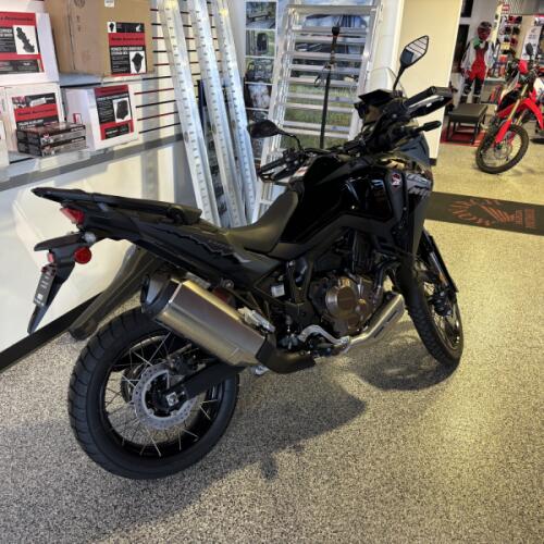 2026 Honda Africa Twin thumb 0