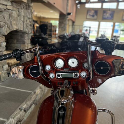 2011 FLHX - STREET GLIDE thumb 0