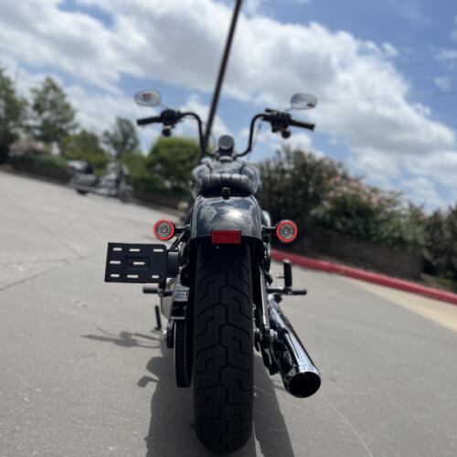 2026 Harley-Davidson® FXBB Street Bob® Vivid Black thumb 1
