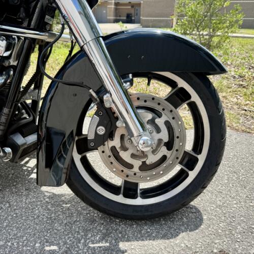 2013 Harley-Davidson Street Glide FLHX  thumb 1