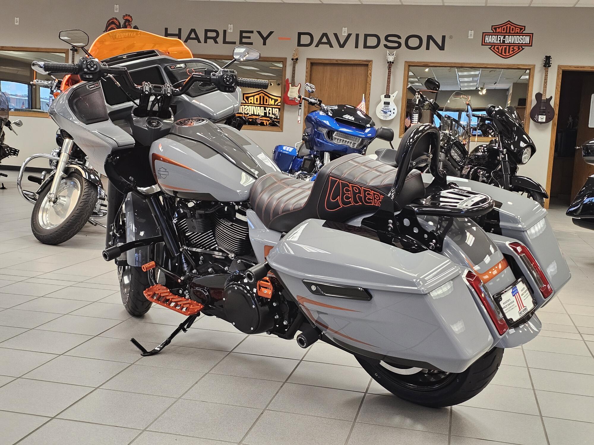 FLTRX 2026 Road Glide®, photo 6