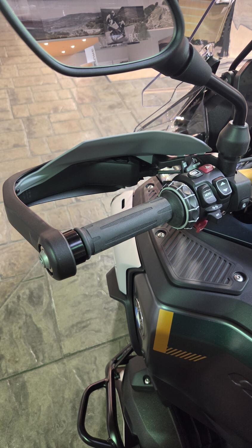 2026 BMW Motorrad R 1300 GS Adventure | $2,500 Cash Rebate, photo 13