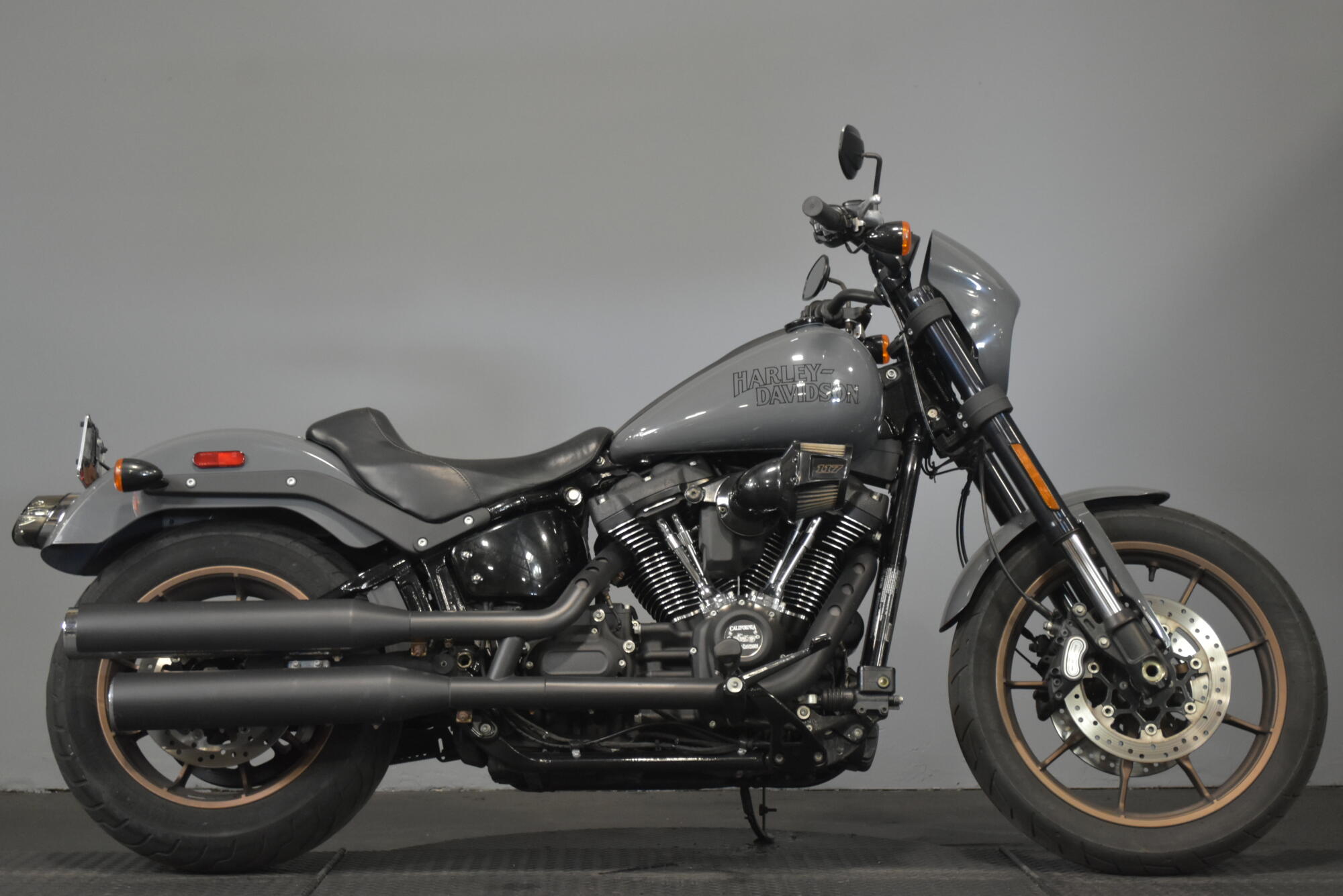 2022 FXLRS | Desert Wind Harley-Davidson®
