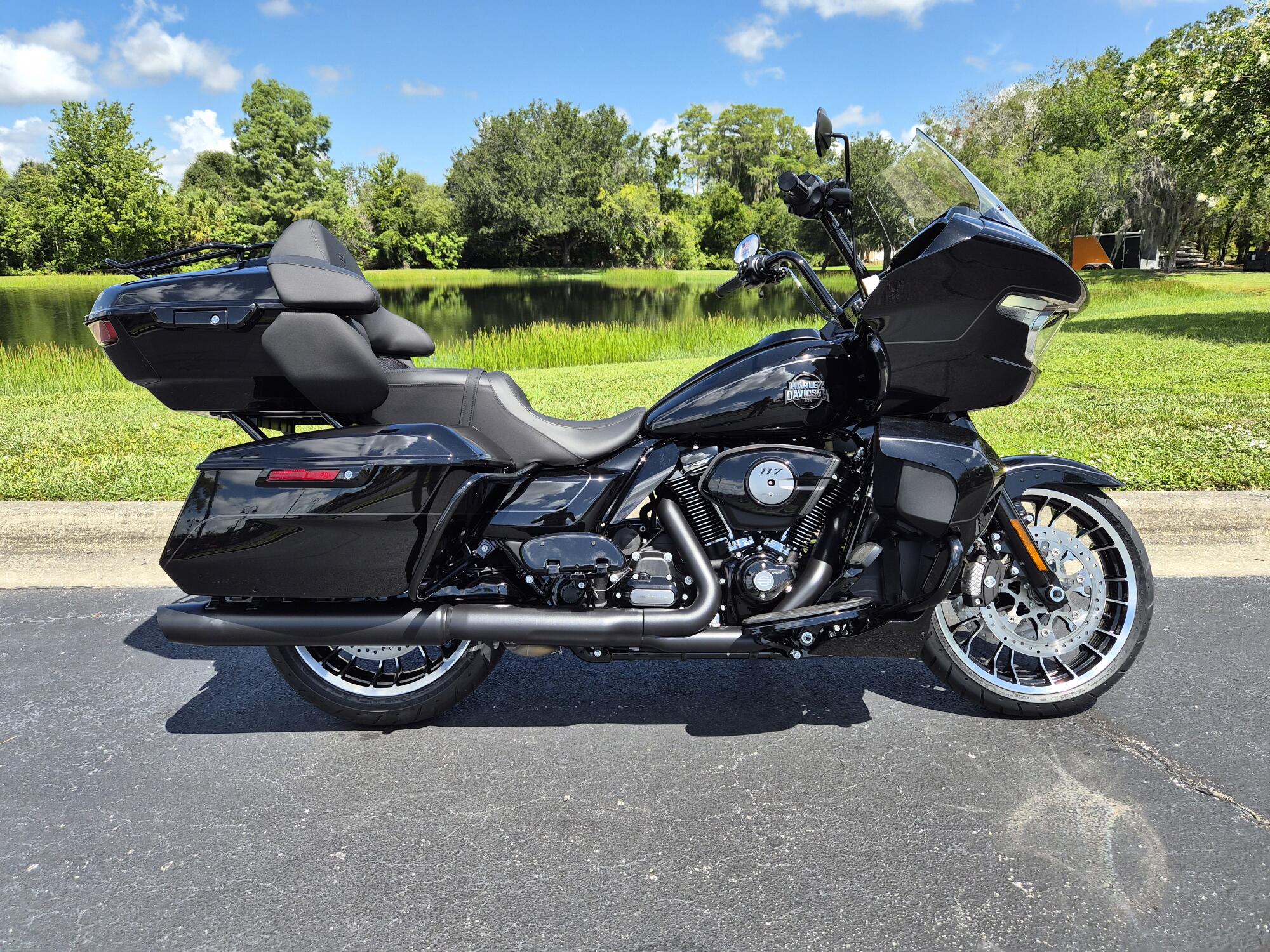 FLTRXL 2026 Road Glide Limited