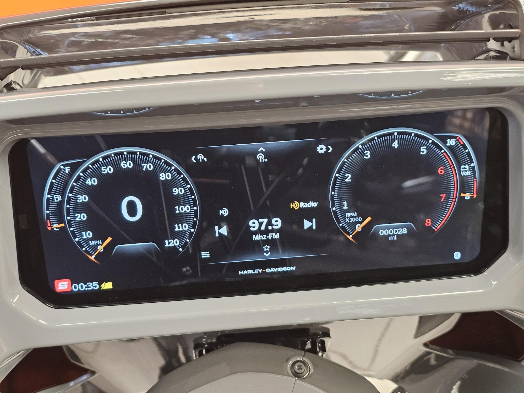 FLTRX 2026 Road Glide®, photo 45
