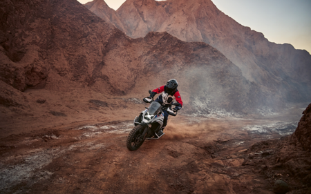 1.9% APR financing or $2,000 off MSRP on the 2026 R 1300 GS