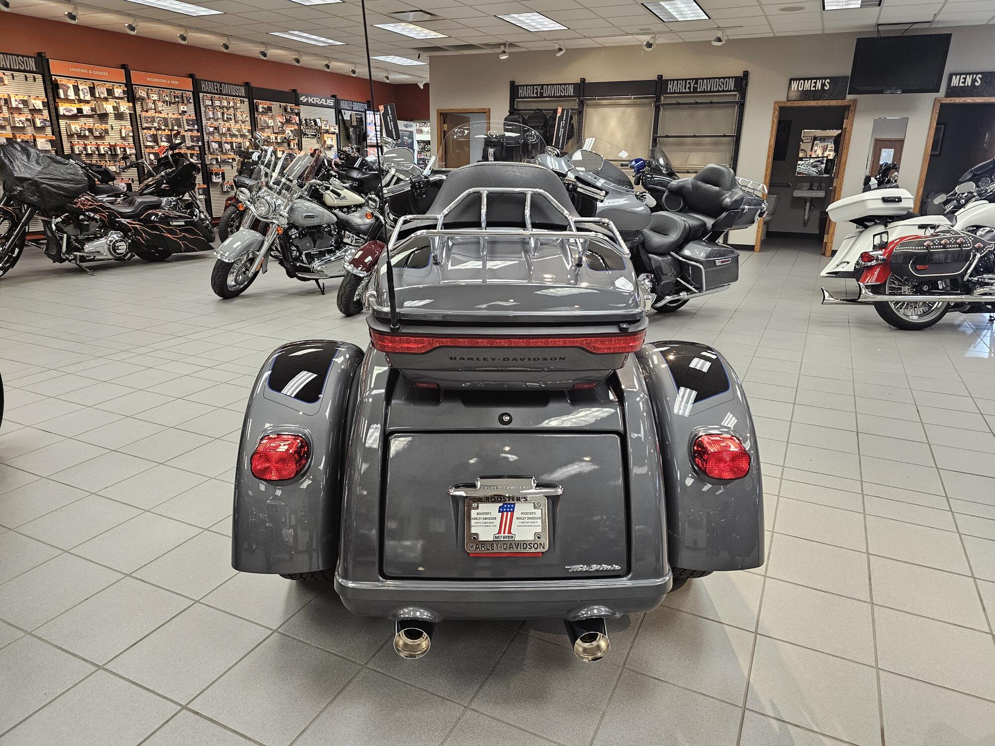 FLHTCUTG 2022 Tri Glide® Ultra, photo 7