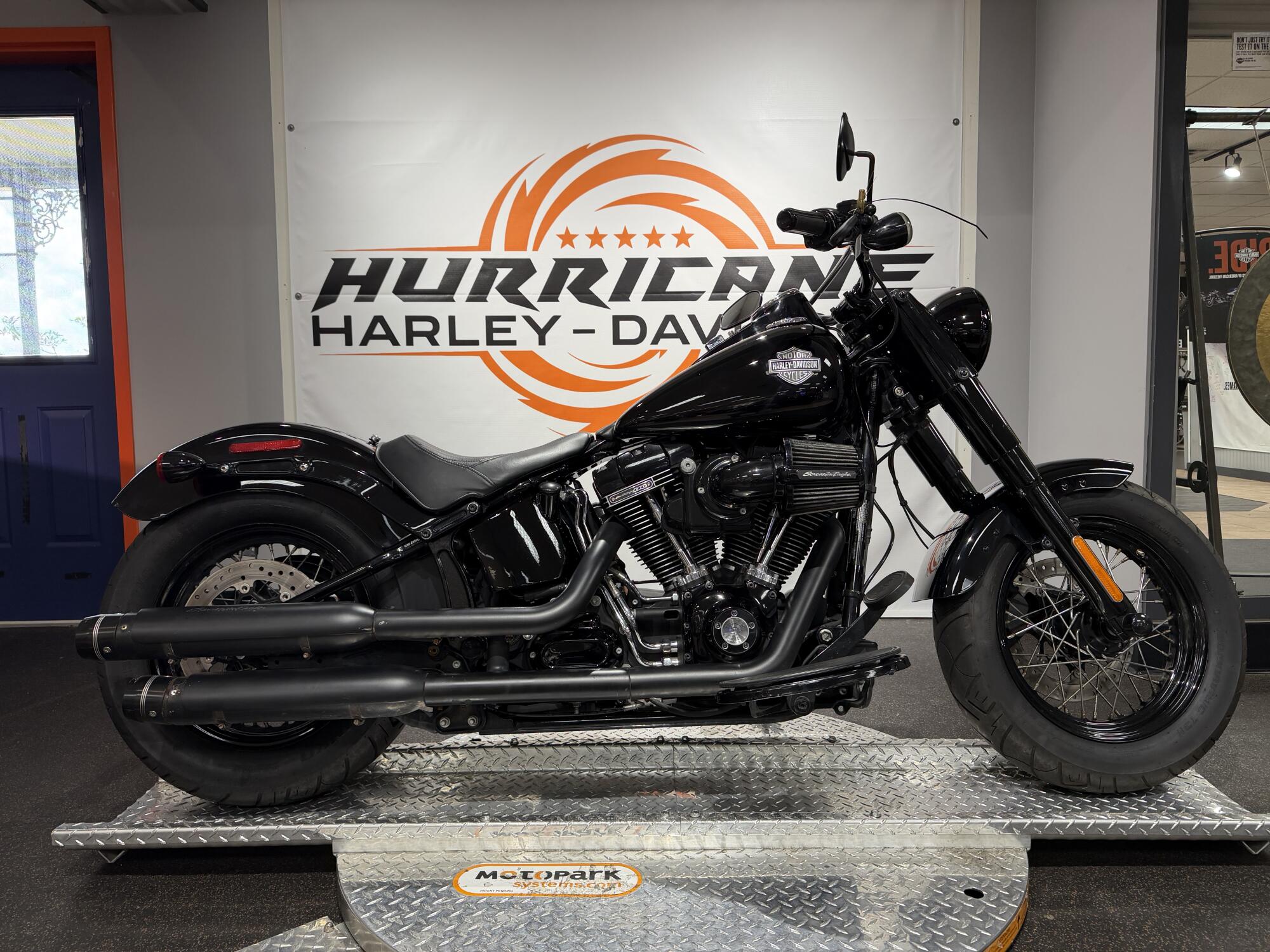 FLSS 2016 Softail Slim® S