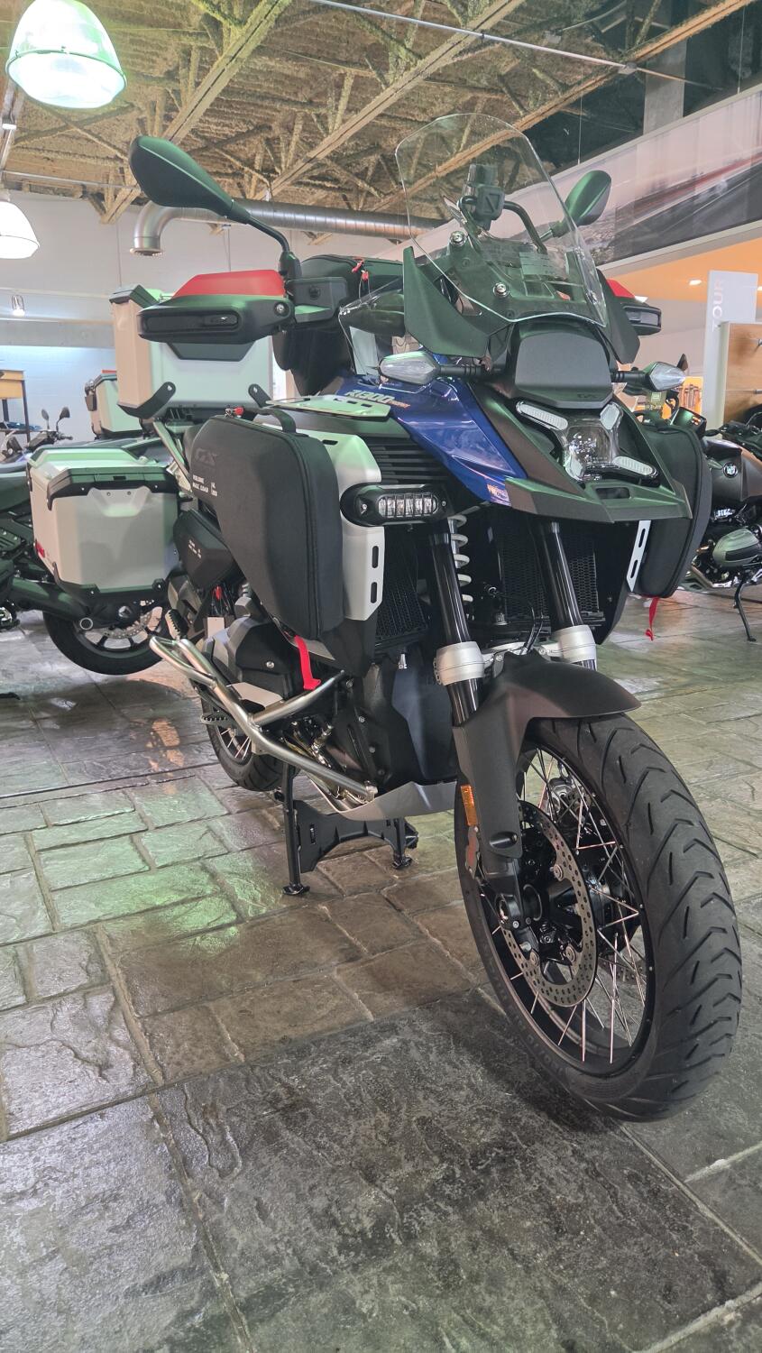 2026 BMW Motorrad R 1300 GS Adventure | $2,500 Cash Rebate, photo 4