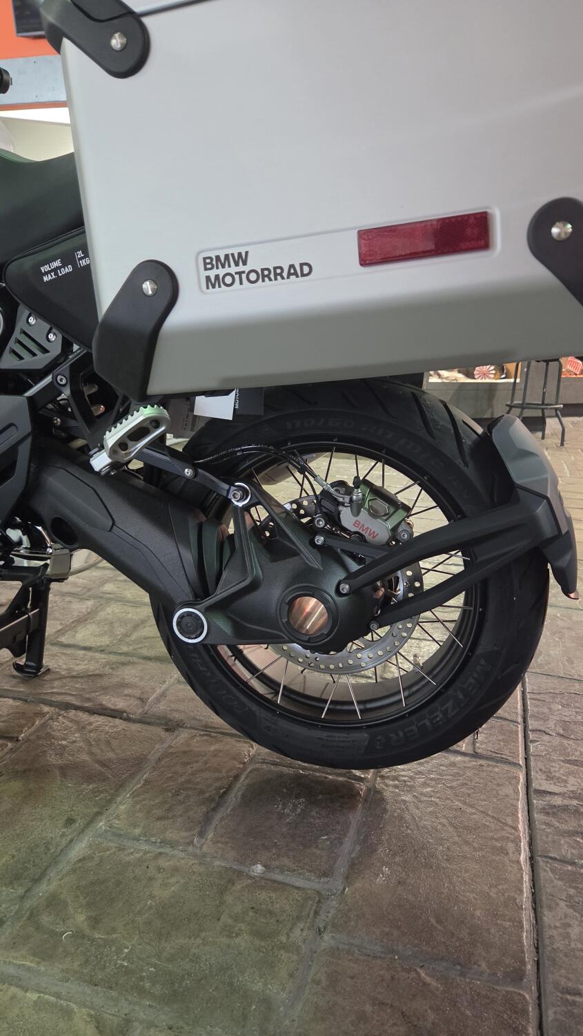 2026 BMW Motorrad R 1300 GS Adventure | $2,500 Cash Rebate, photo 11