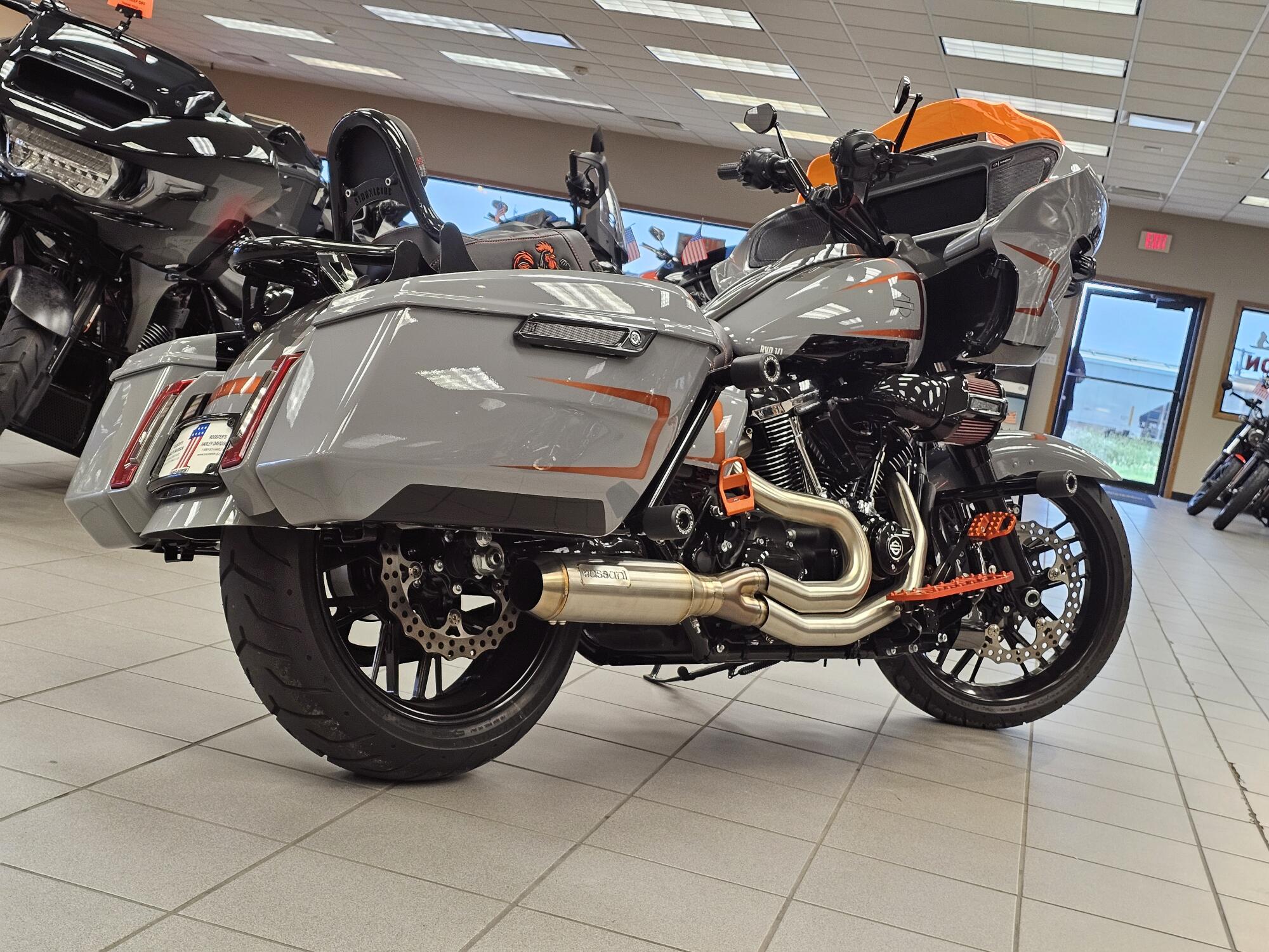 FLTRX 2026 Road Glide®, photo 8