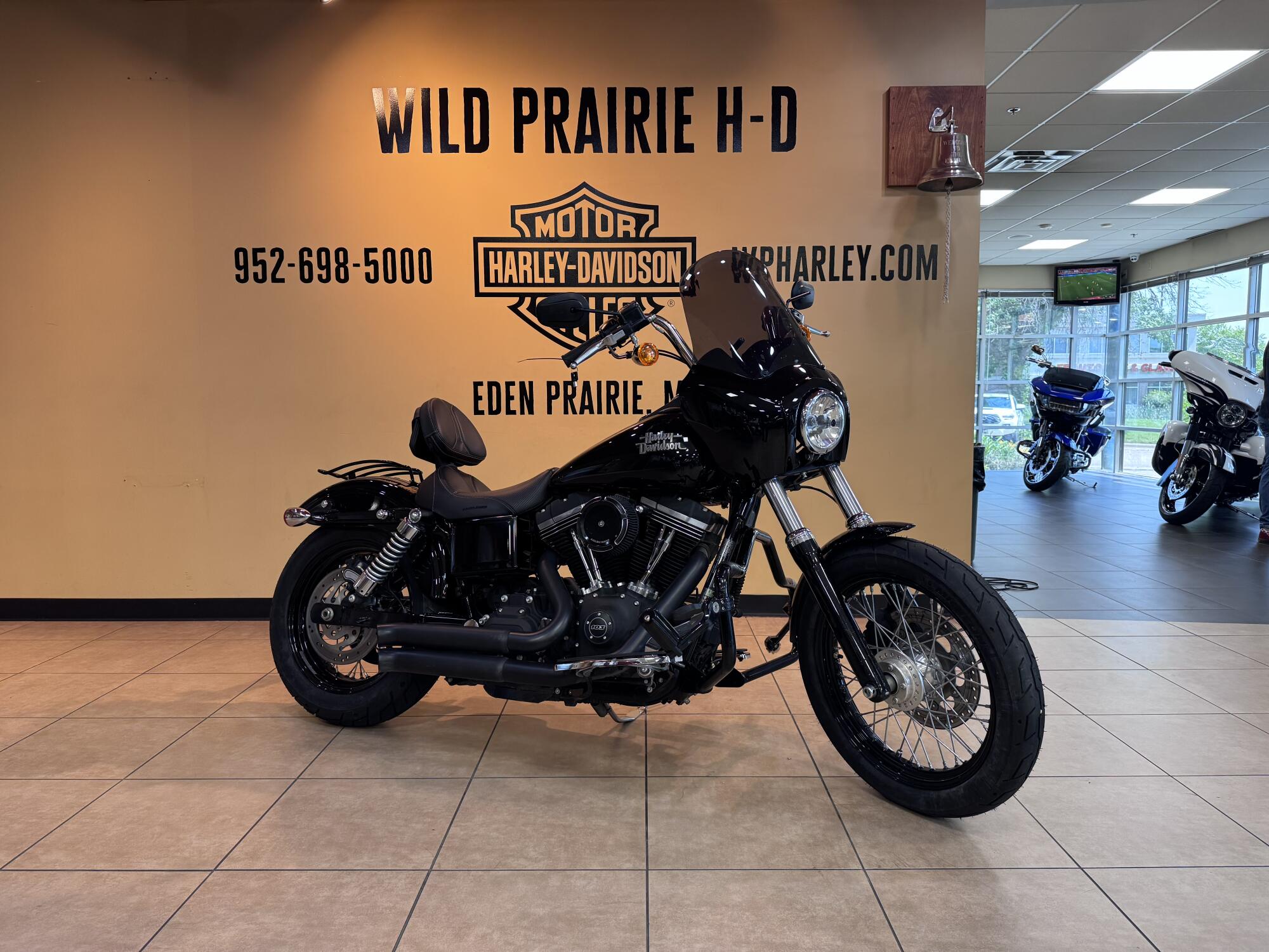 2016 Harley-Davidson® Street Bob® Vivid Black