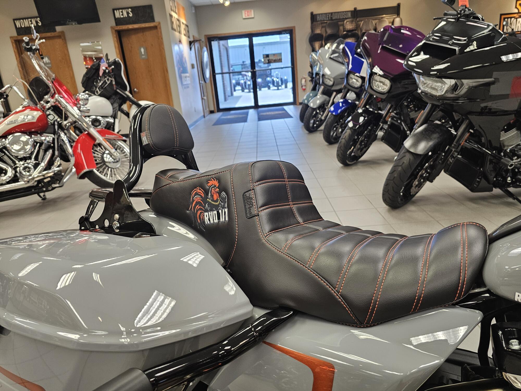 FLTRX 2026 Road Glide®, photo 32
