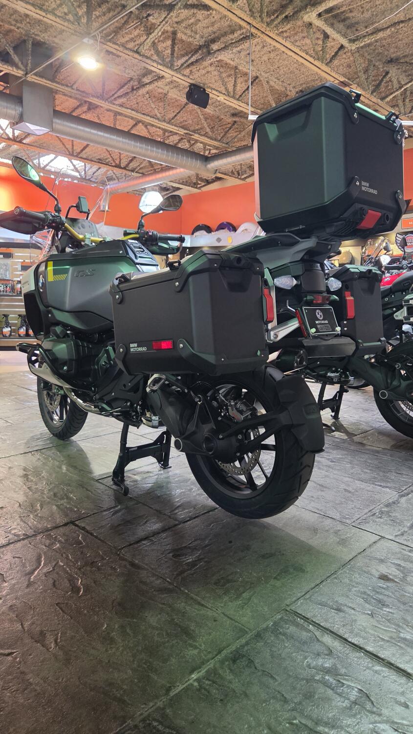 2026 BMW Motorrad R 1300 GS Adventure | $2,500 Cash Rebate, photo 10