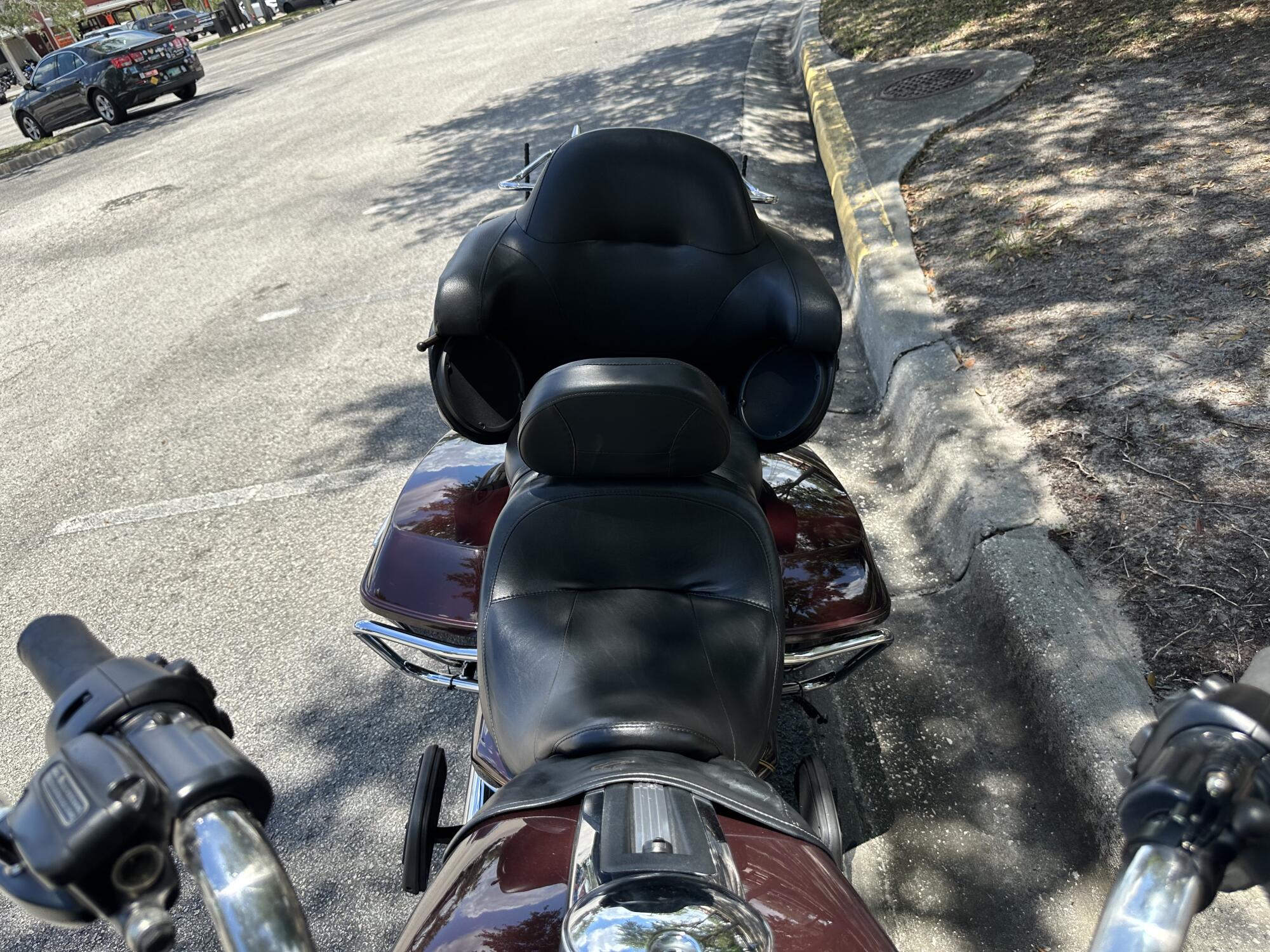 2021 Harley-Davidson® Road Glide® Limited Midnight Crimson, photo 14