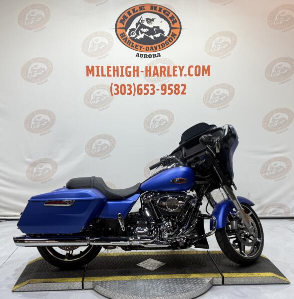 2026 Street Glide® FLHX
