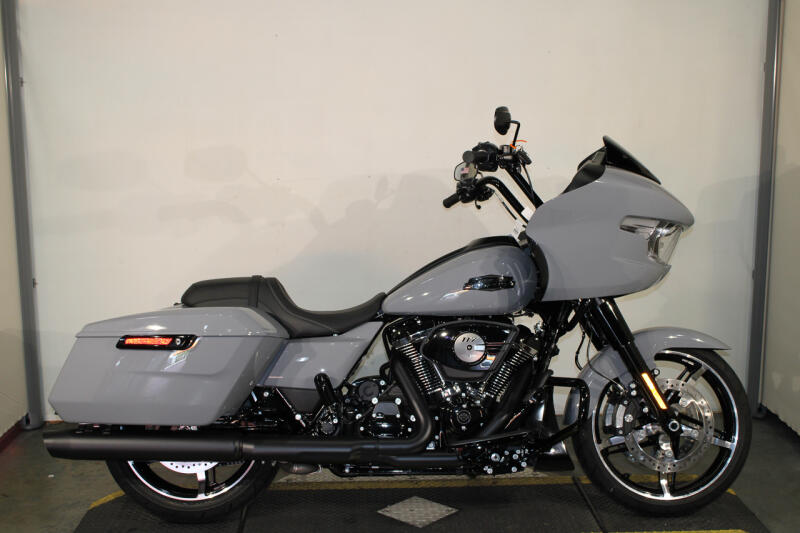 2026 Harley-Davidson Road Glide Grand American Touring FLTRX