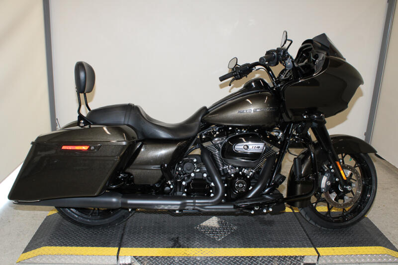2020 Harley-Davidson Road Glide Special Grand American Touring FLTRXS 